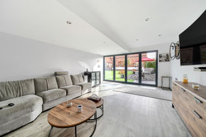 Photo 8- click for photo gallery